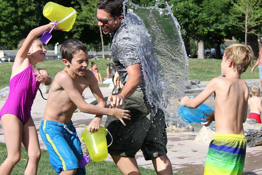 3 tips til sommeraktiviteter, der binder familien sammen