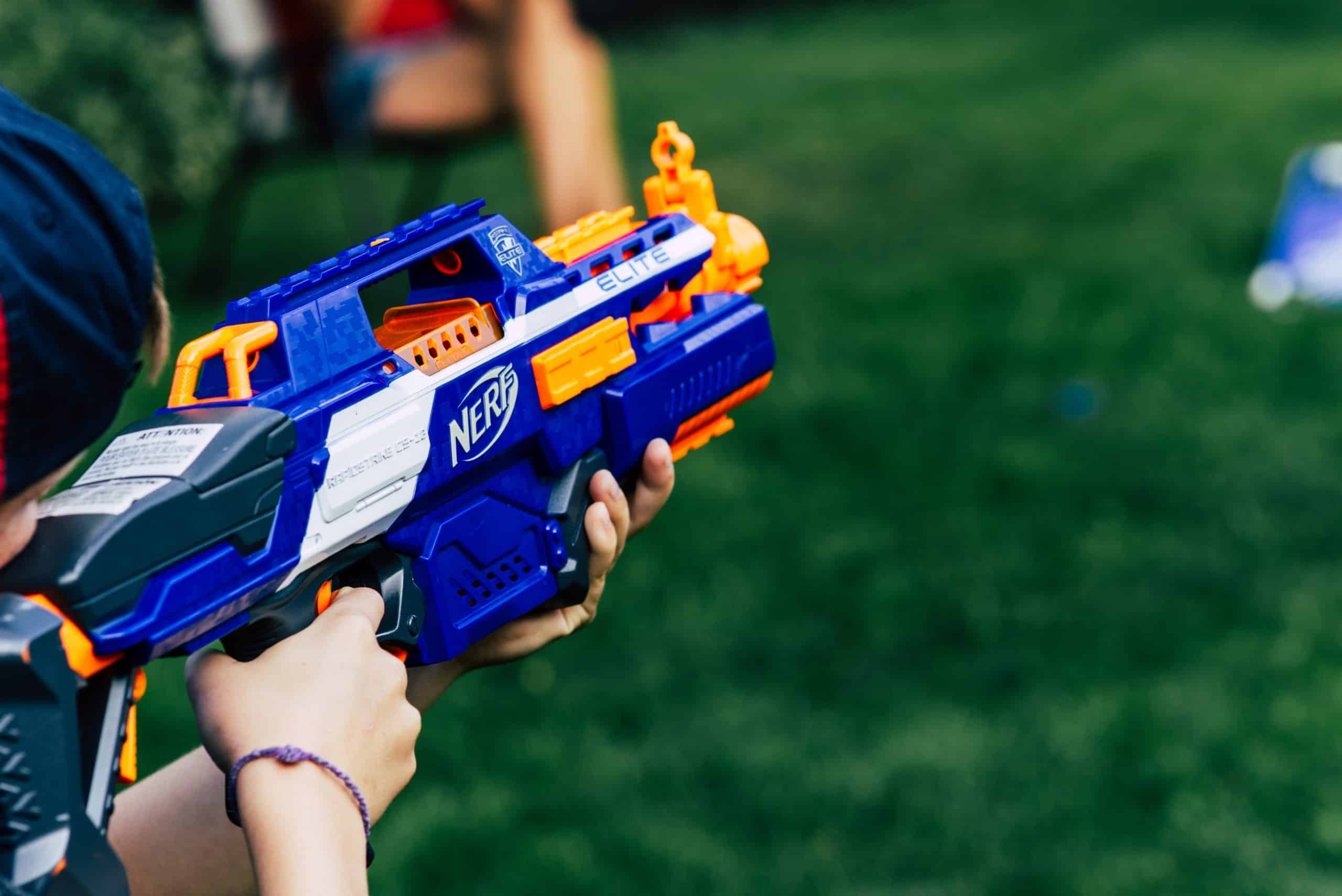 Skal vi lege med pistoler?